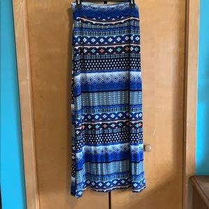 ⭐️ Maxi skirt ⭐️